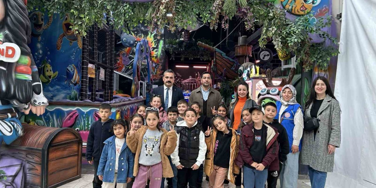 Kırsaldaki Çocuklar "bi Niğde Mi Yapsak?" Projesiyle Şehri Keşfetti