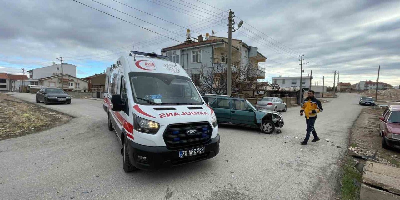 Karaman’da Otomobil İle Cip Çarpıştı: 1 Yaralı