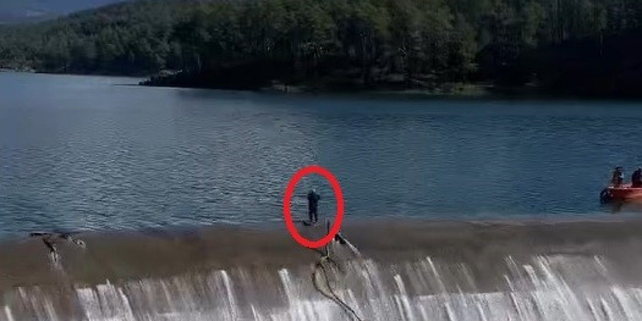 Balık Üreticisinin Savakları Açık Barajda Yürekleri Ağızlara Getiren Temizlik Çalışması