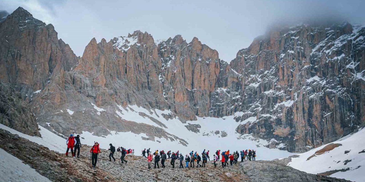 Niğde’de Dağcılıkta Yeni Dönem: Demirkazık Dağcılık Kulübü Kuruldu