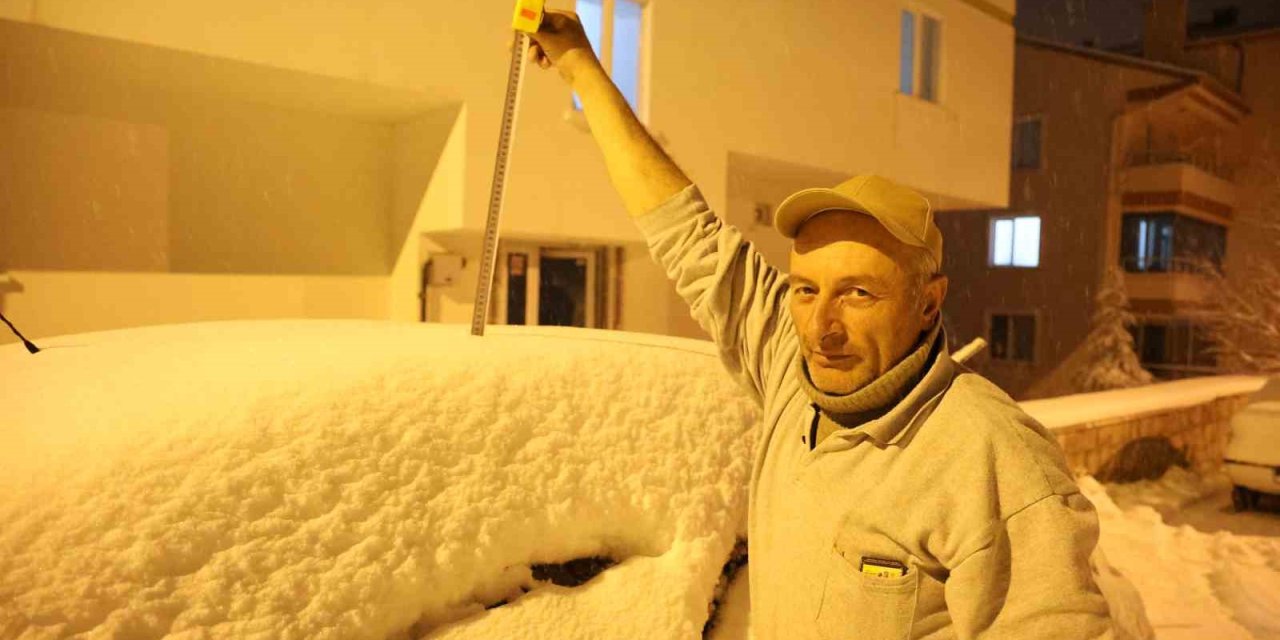 Güzelyurt Beyaza Bürüdü: Kar Kalınlığı 14 Santimetreye Ulaştı