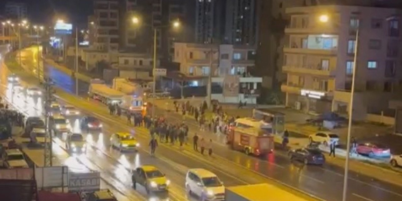 Mersin’de Tırlar Çarpıştı: 2 Yaralı