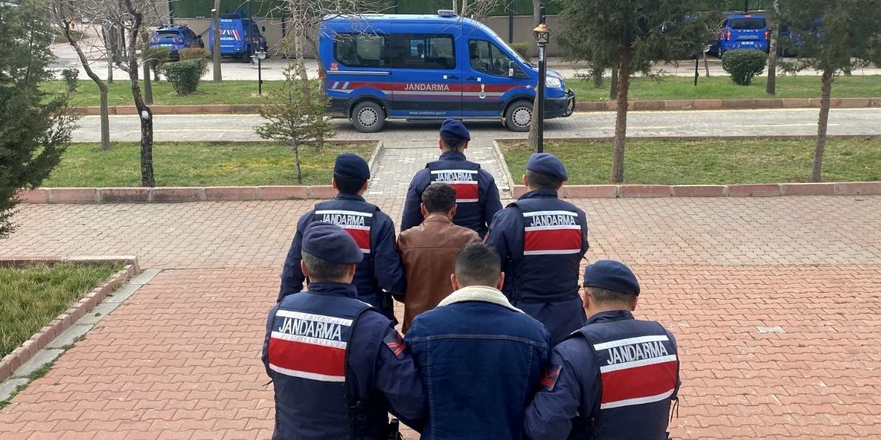 Jandarmadan Uyuşturucu Operasyonu: 2 Tutuklama