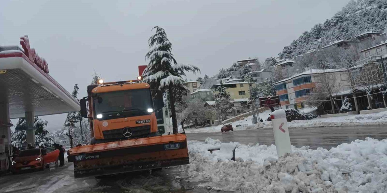 Sertavul Geçidinde Ulaşım Kontrollü Sağlanıyor