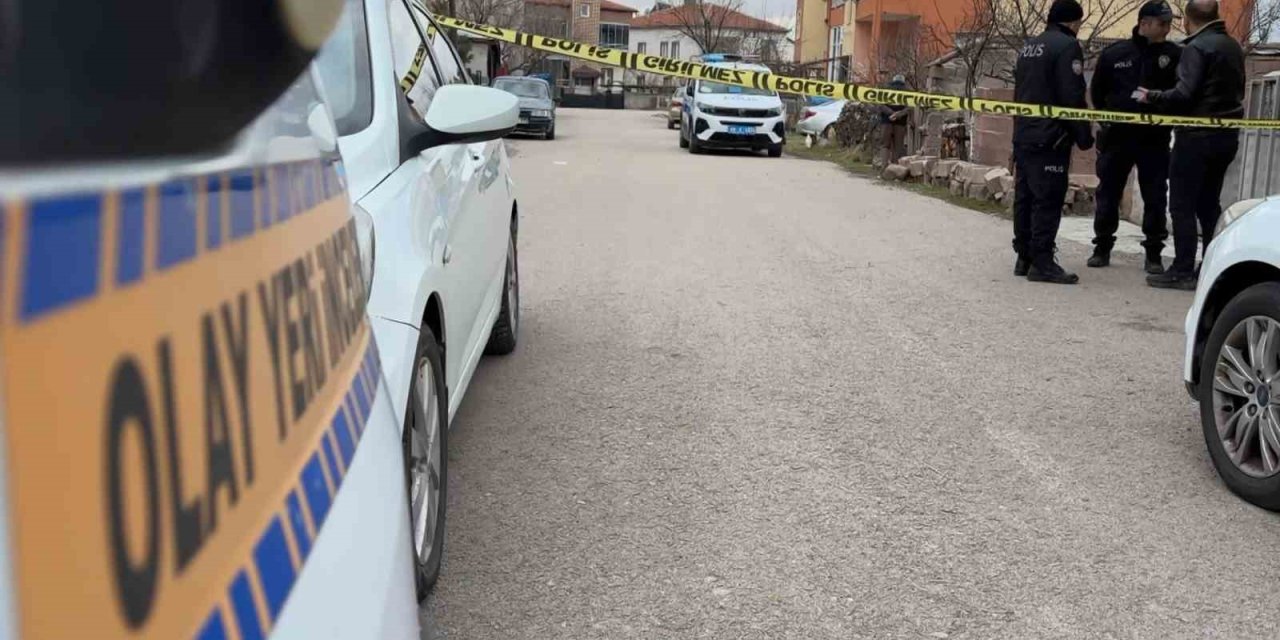 Kavga Ettiği Karısını Tüfekle Vurup Ağır Yaraladı