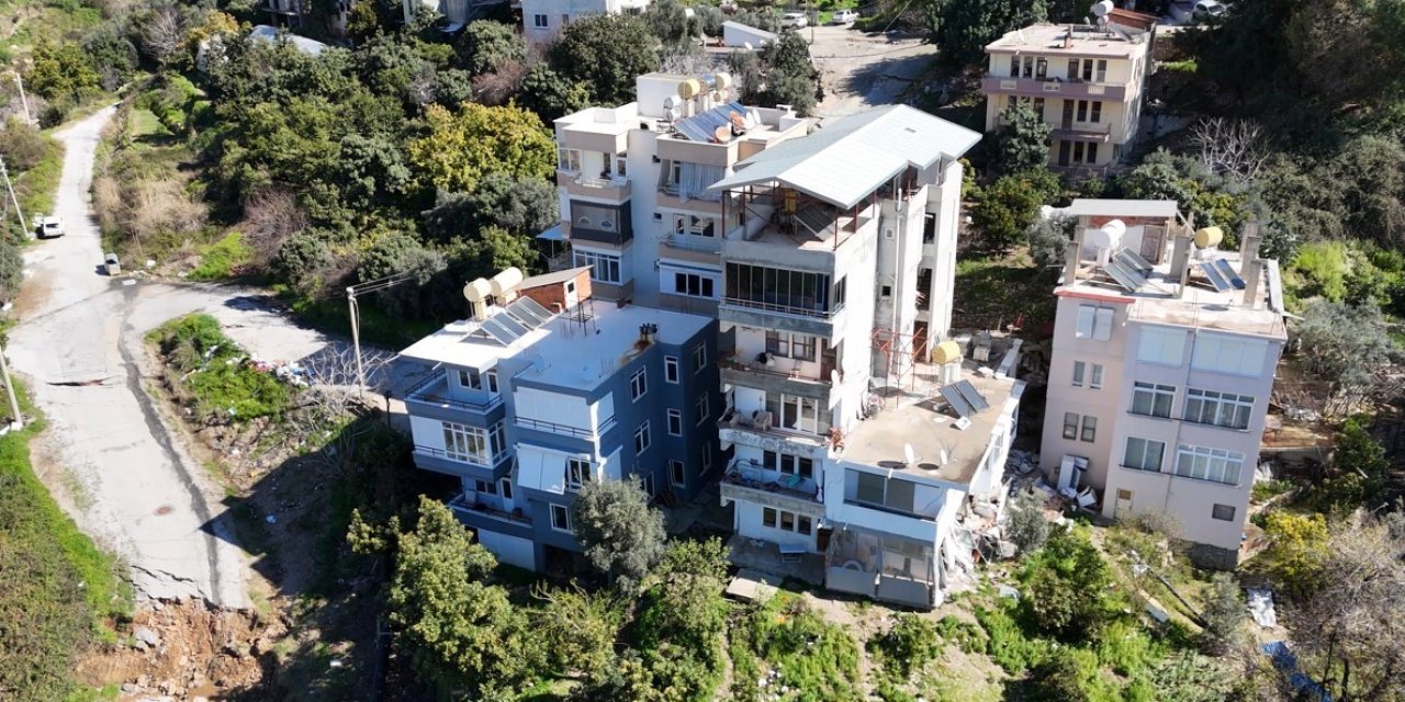 Alanya’da 3 Bina Tedbir Amaçlı Tahliye Edildi