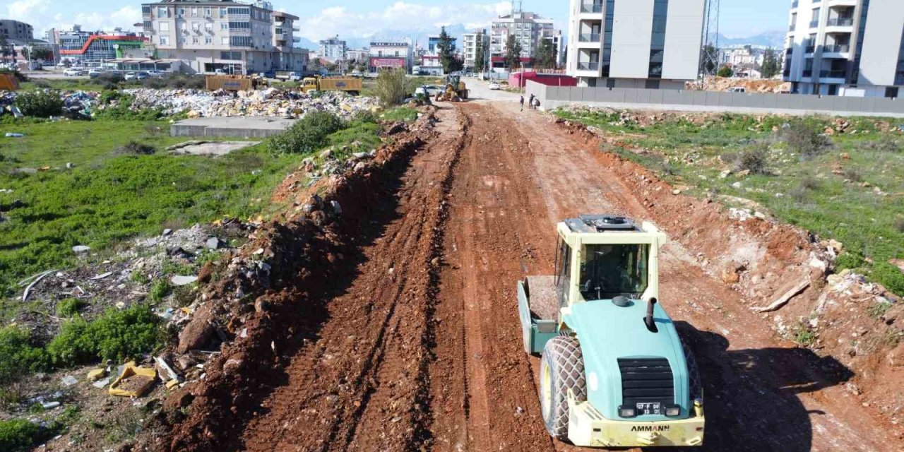 Kepez Belediyesi’nden Baraj Mahallesi’ne Yeni Yol Ve Otopark