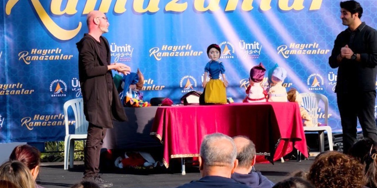 Muratpaşa Kent Meydanı’nda Ramazan Buluşmaları Devam Ediyor