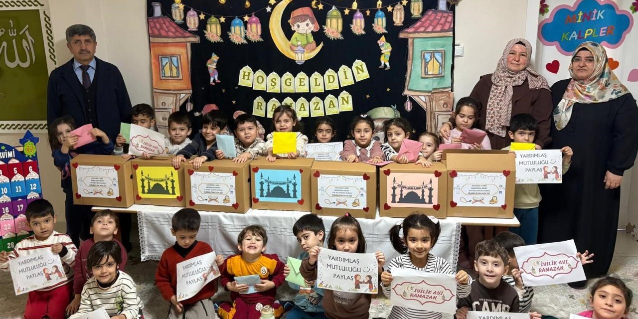 Anamur’da Miniklerden Ramazan Dayanışması