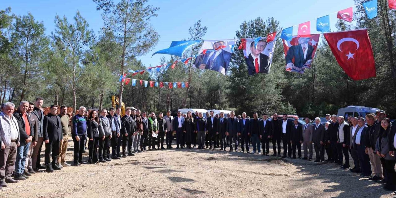 Aksu’da Sahipsiz Hayvan Bakımevi Ve Doğal Yaşam Alanı’nın Temeli Atıldı