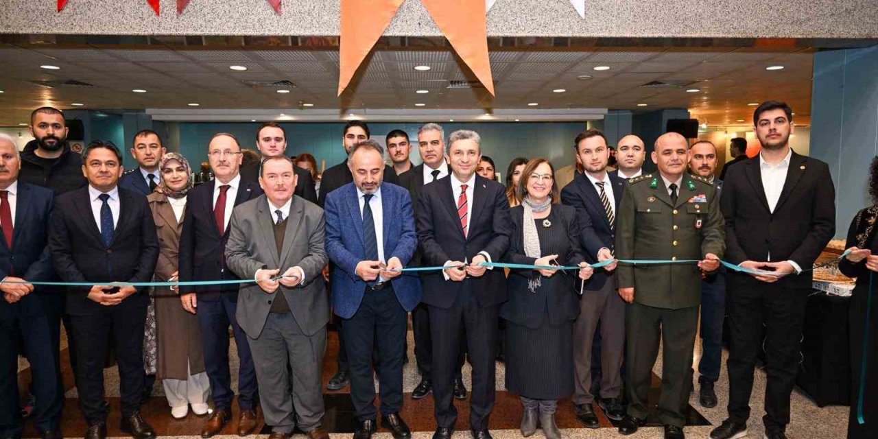 Antalya’nın Fethinin 819. Yıl Dönümü Kutlandı