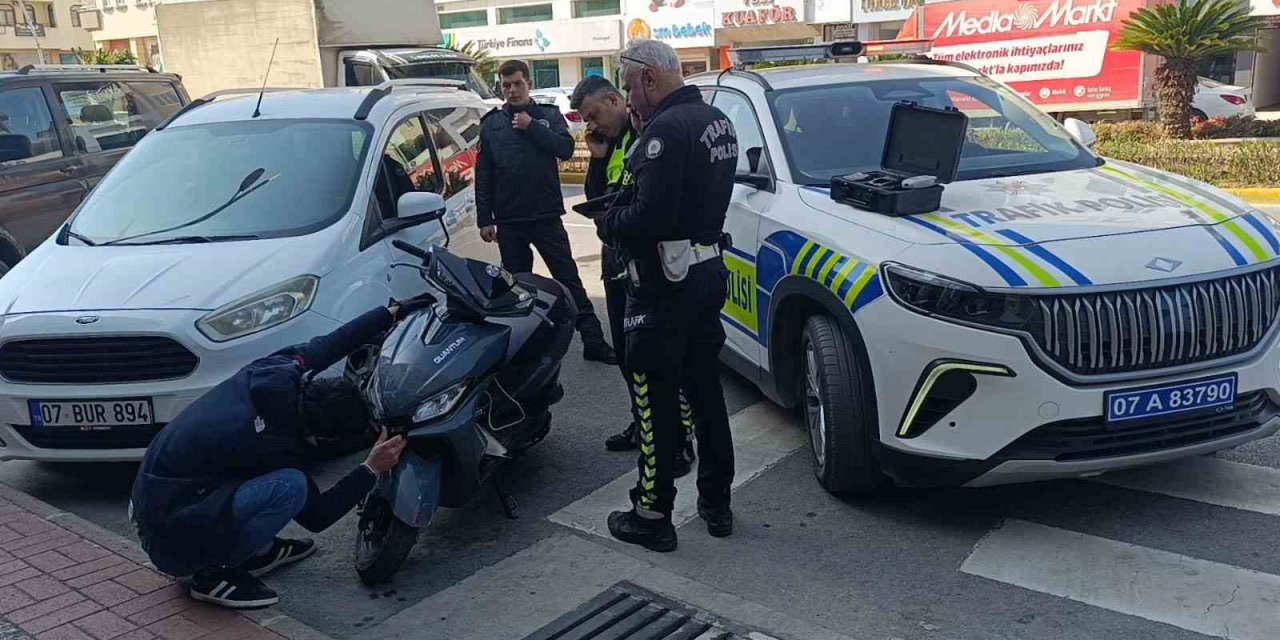 Motosikletini Devirdi, 48 Bin Ceza Yedi