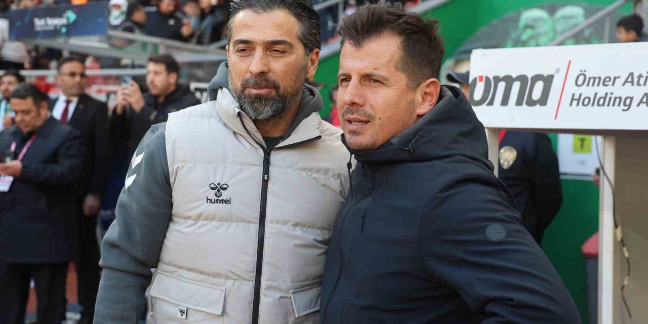 Trendyol Süper Lig: Konyaspor: 1 - Kasımpaşa: 1 (ilk Yarı)