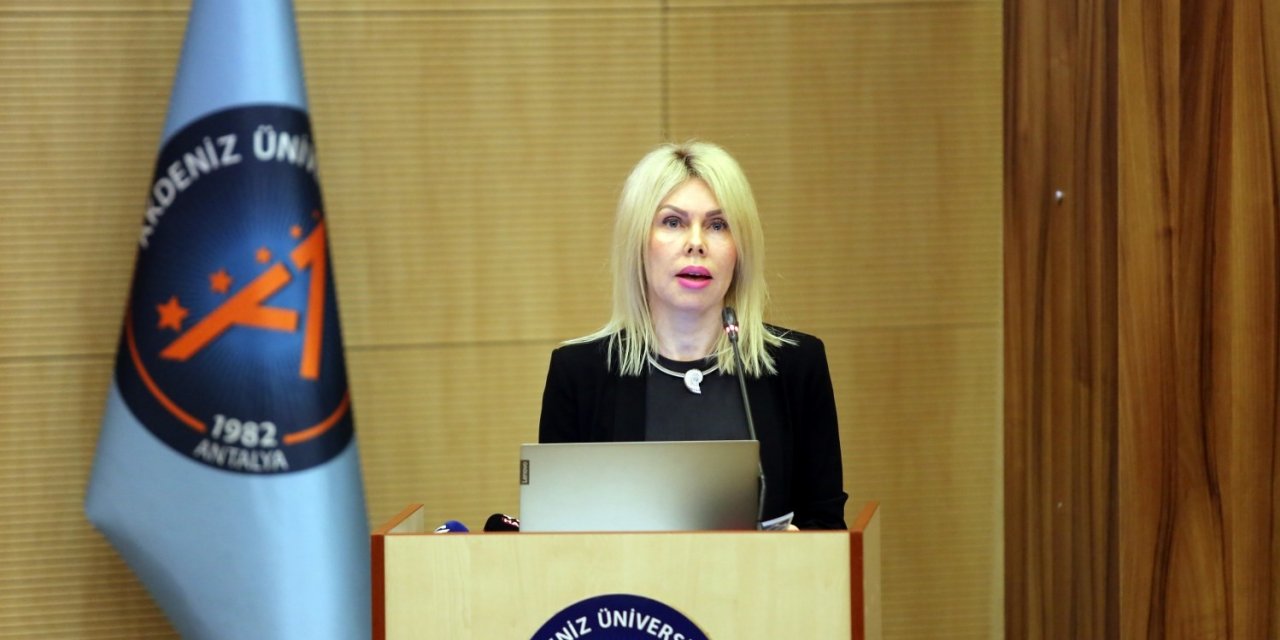 Prof. Dr. Özkan: "kadınlarını Geri Bırakan Toplumun İleri Gitmesi İmkansız"