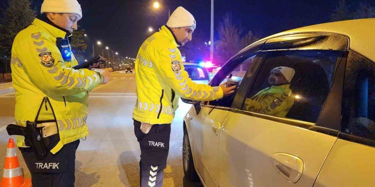 Karaman’da 130 Bin Adet Makaron Ele Geçirildi: 5 Tutuklama