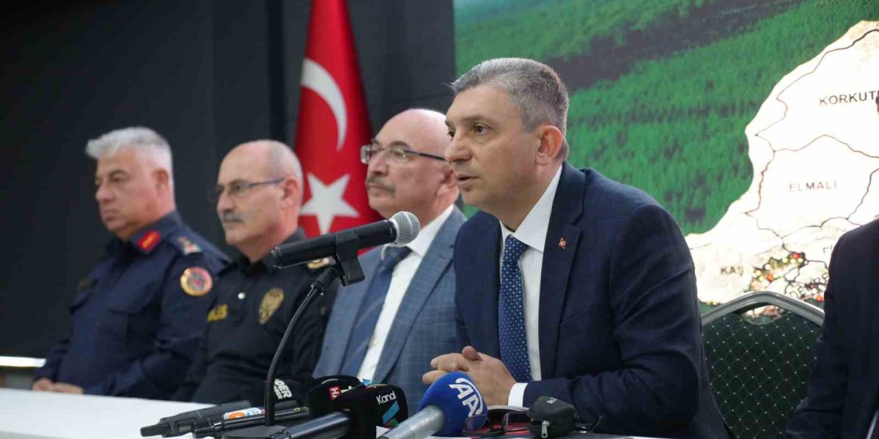 Antalya’dan Orman Yangınlarına Karşı Yeni Model: Riskli Alan Ve Döneme Özel "acil Kod" Sistemi