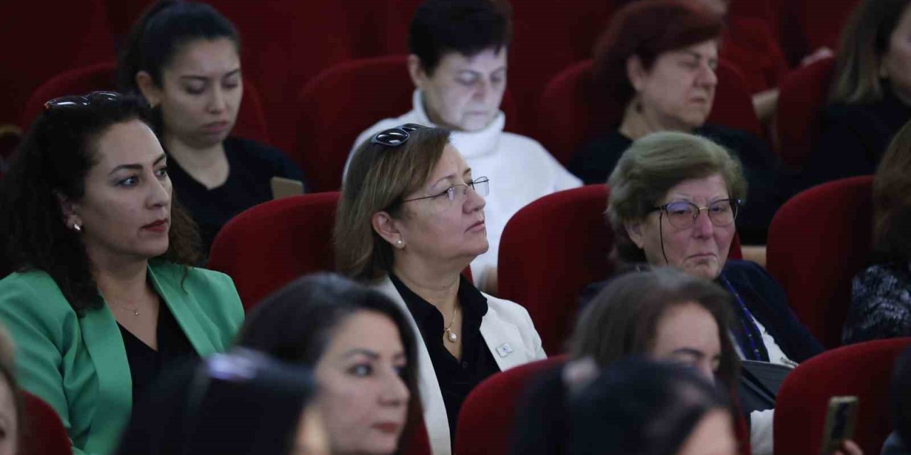 Başkan Vekili Özdemir: "kadın Dostu Kent Vizyonuyla Çalışmalarımızı Sürdürüyoruz"