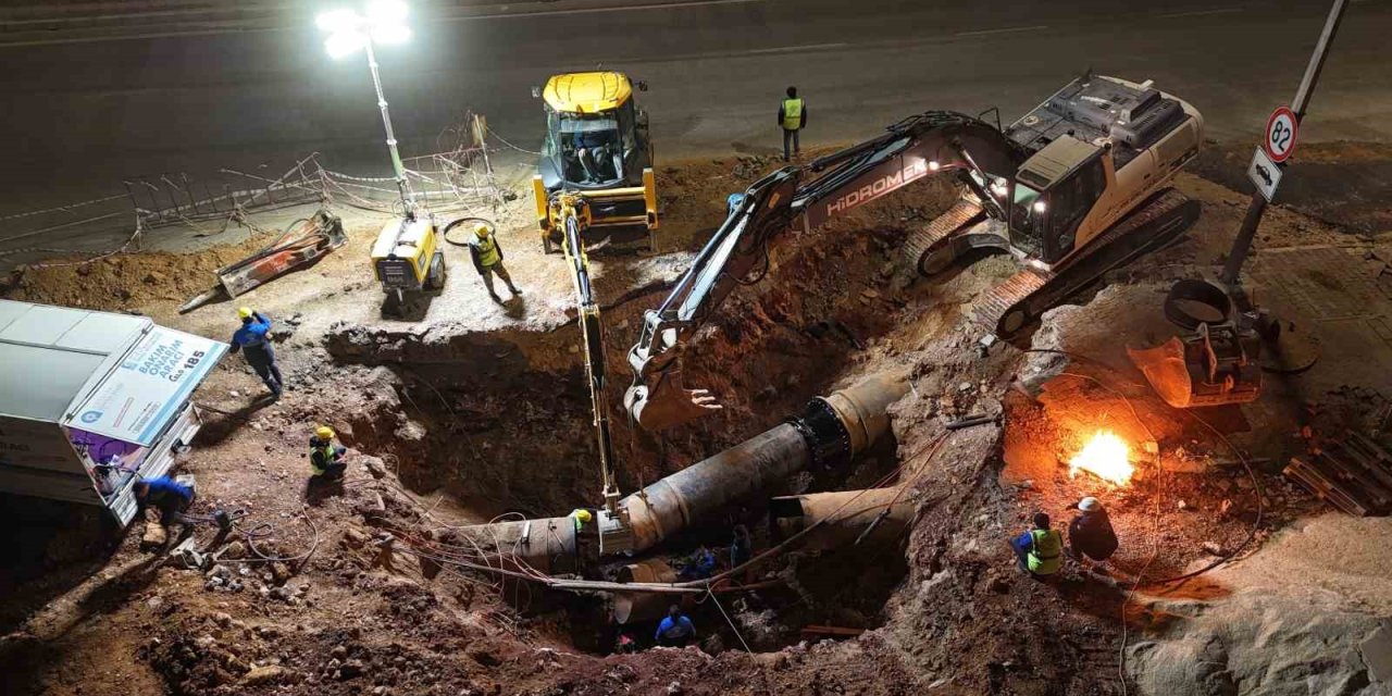Asat’tan Duraliler 1 Ana İsale Hattı’nda Yoğun Mesai