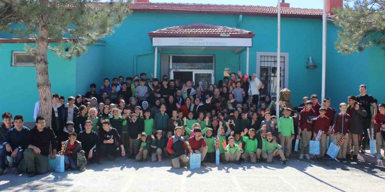 Konya’da Öğrencilere Bayram Öncesi Bayram Sevinci Yaşattılar