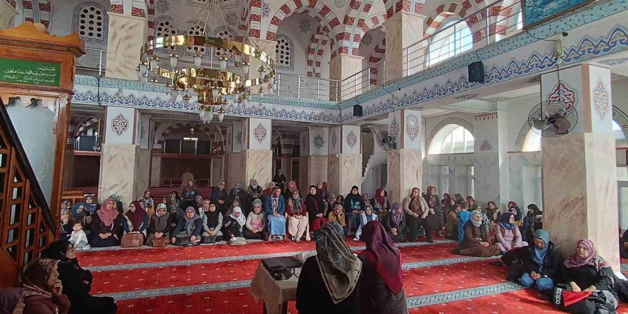 Anamur’da Hanımlara Özel Kadir Gecesi Programı