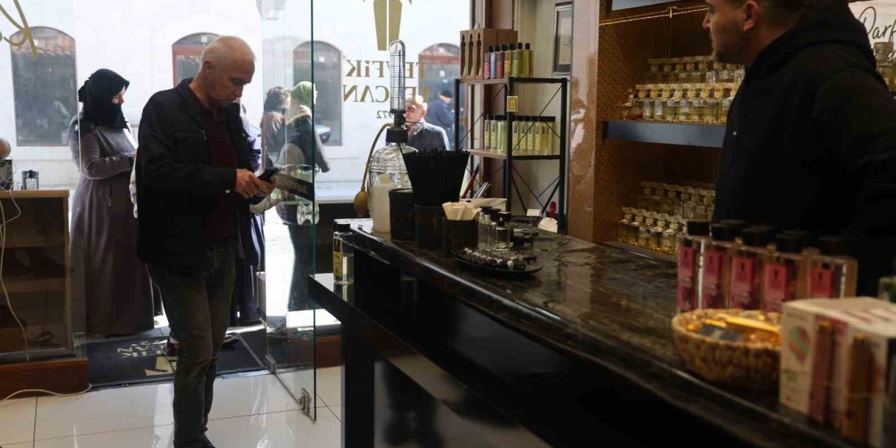 Konya’da Kolonyacılarda Bayram Mesaisi