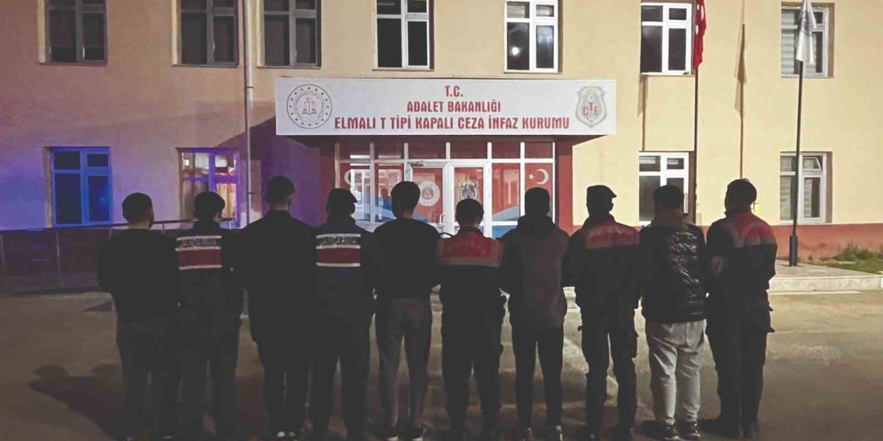 Elmalı Cezaevi’ne Uyuşturucu Sokma Girişimine Operasyon: 14 Kişi Tutuklandı