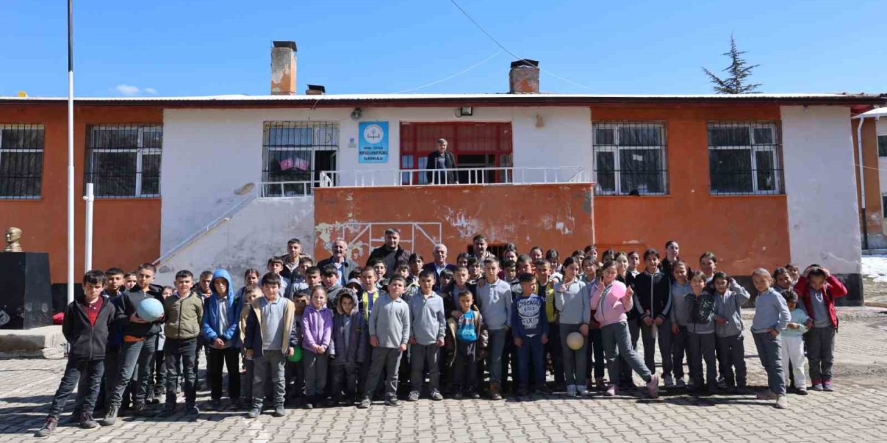 Murtaza Köyü’nde Öğrencilerle İftar Buluşması