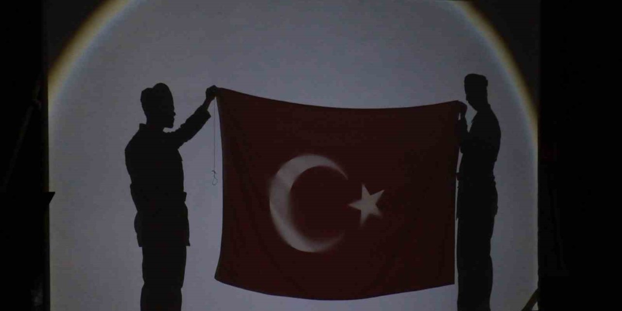 Karaman’da Çanakkale Zaferi’nin 111. Yılına Özel Gölge Tiyatrosu