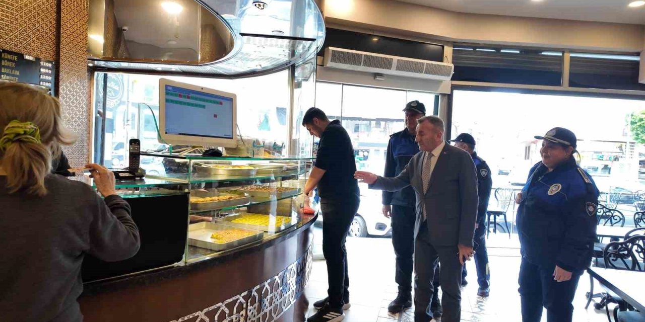 Mersin’de Bayram Öncesi Tatlı Denetimi Sıklaştırıldı