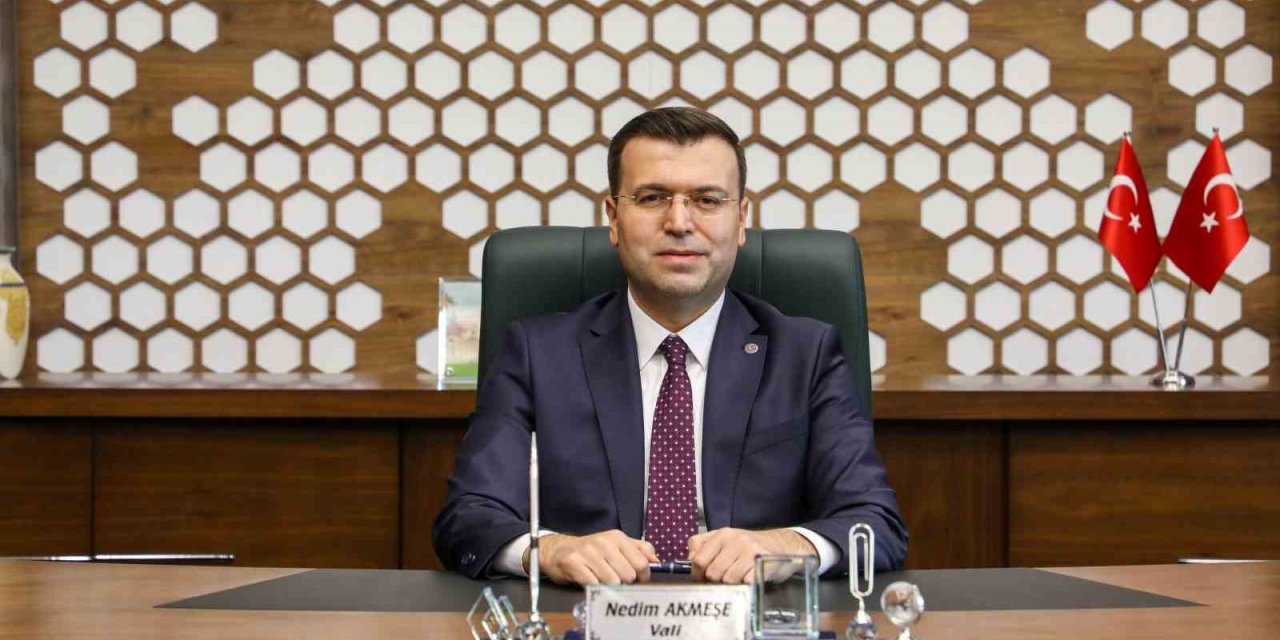 Vali Akmeşe: "ramazan Bayramı’nın Sağlık, Huzur Ve Mutluluk Getirmesini Diliyorum"