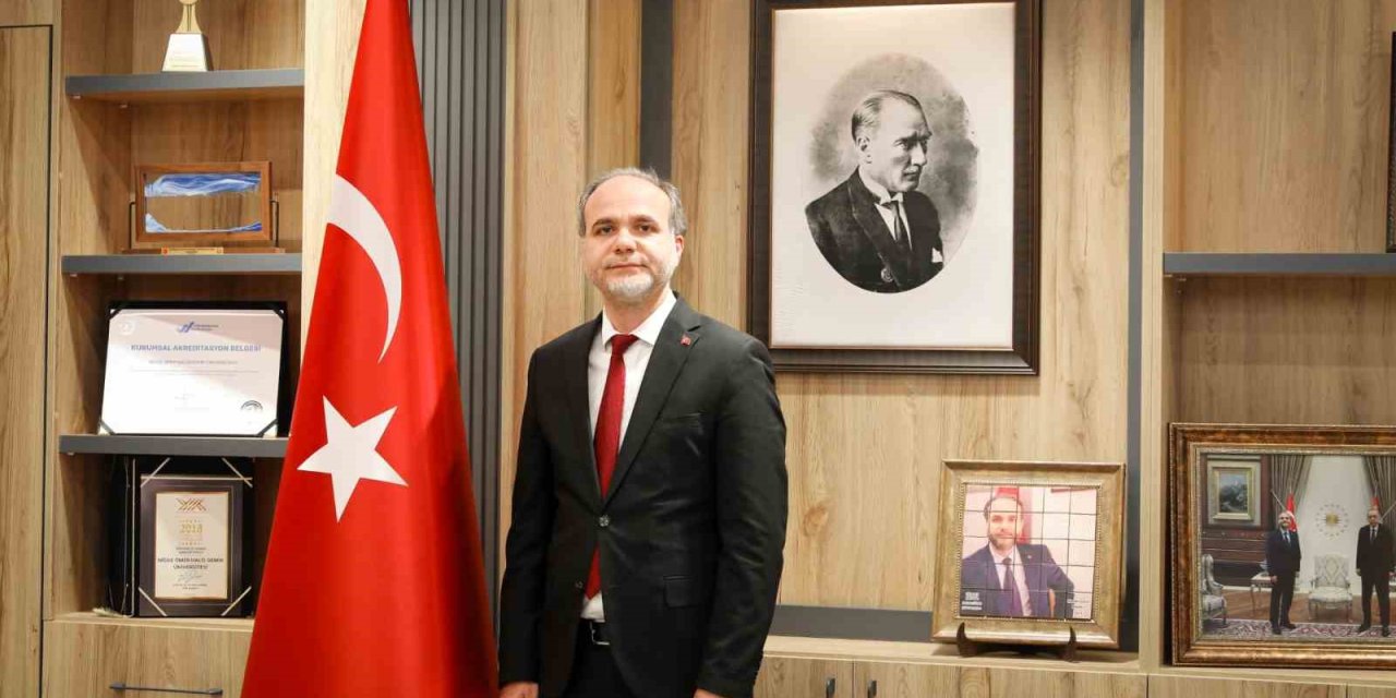 Rektör Uslu: "ramazan Bayramı Birlik Ve Beraberliğimizi Güçlendiren Özel Günlerdendir"