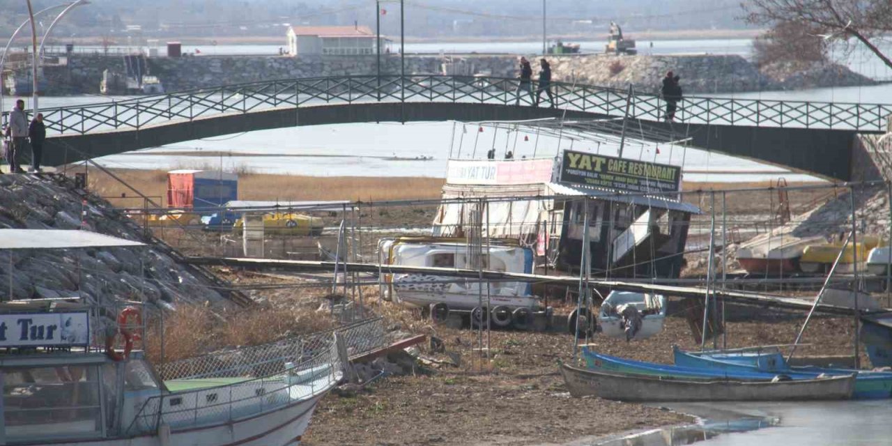 Beyşehir’de Kuraklığın Ardından Yatlar Sulara Yeniden Döndü