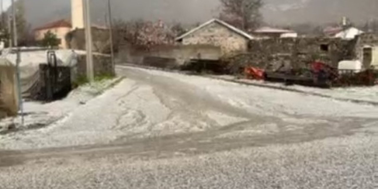 Karapınar’da Dolu Yağışı