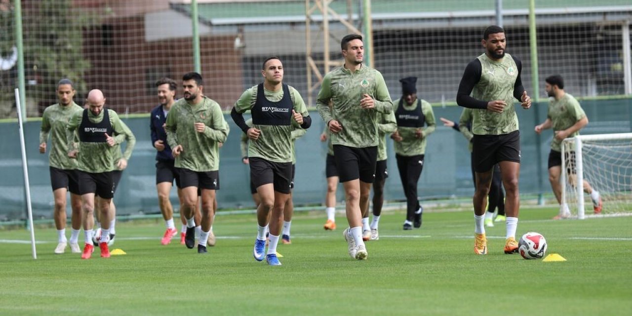 Alanyaspor, Gaziantep Fk Maçı Hazırlıklarına Başladı