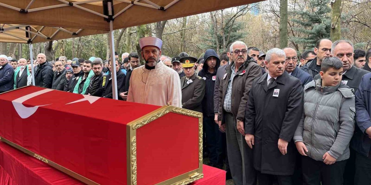 Konyalı Şehit Uzman Çavuş Selman Akarsel Son Yolculuğuna Uğurlandı