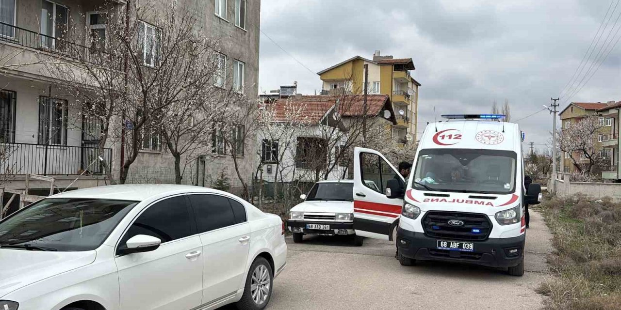 Kızı Ve Damadı Tarafından Evinde Ölü Bulundu