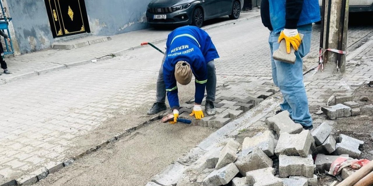 Akdeniz’de Yol Ve Kaldırımlar Yenileniyor