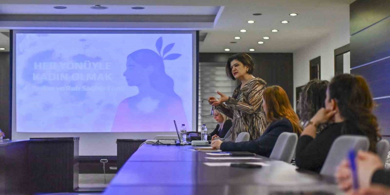 Belediyeden Kadın Personele Hak Eğitimi