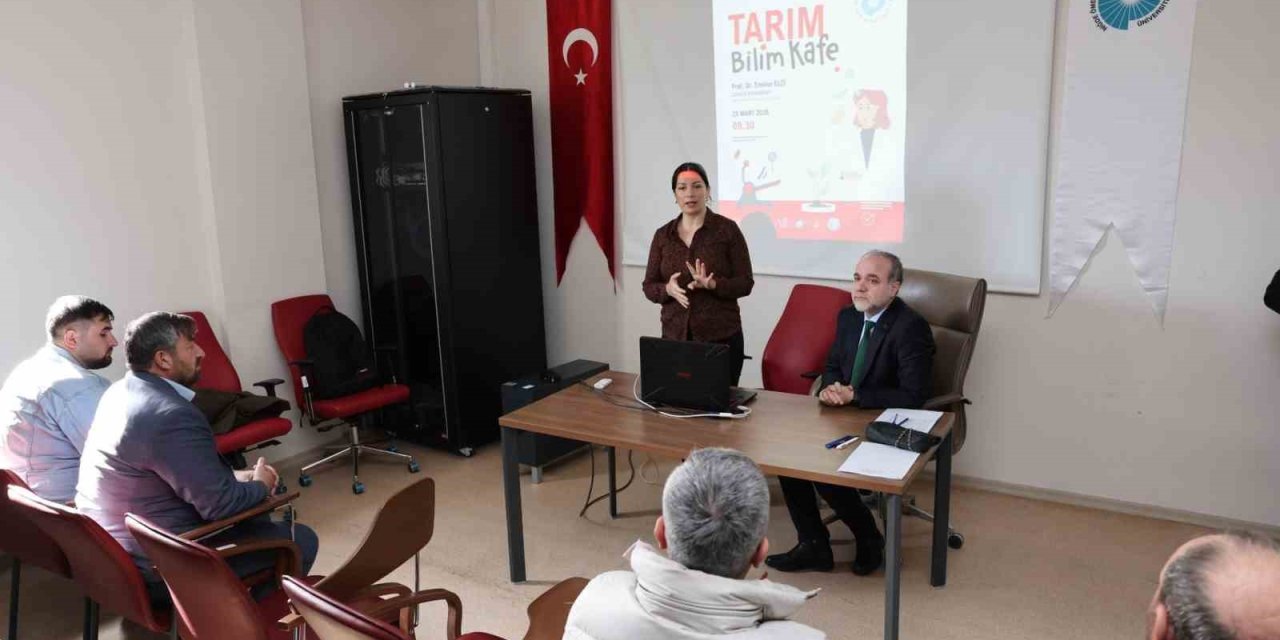 Tarım Bilim Kafe’de Lahana Hastalıkları Masaya Yatırıldı