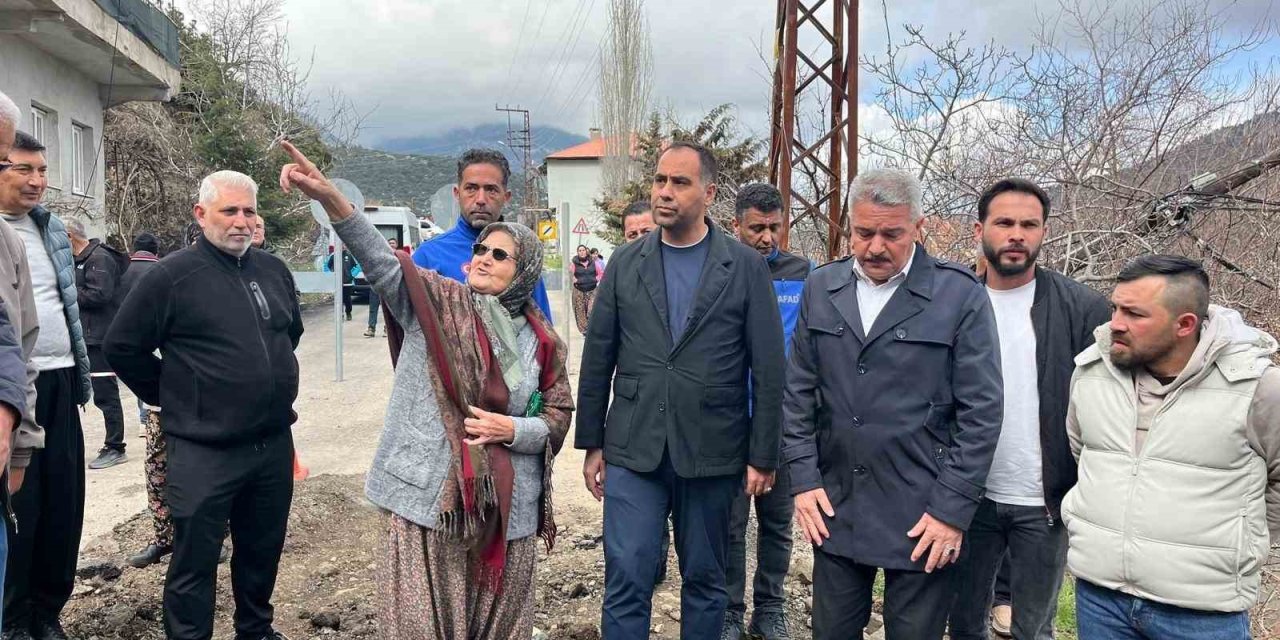 Kıratlı, Heyelan Bölgesinde İncelemelerde Bulundu