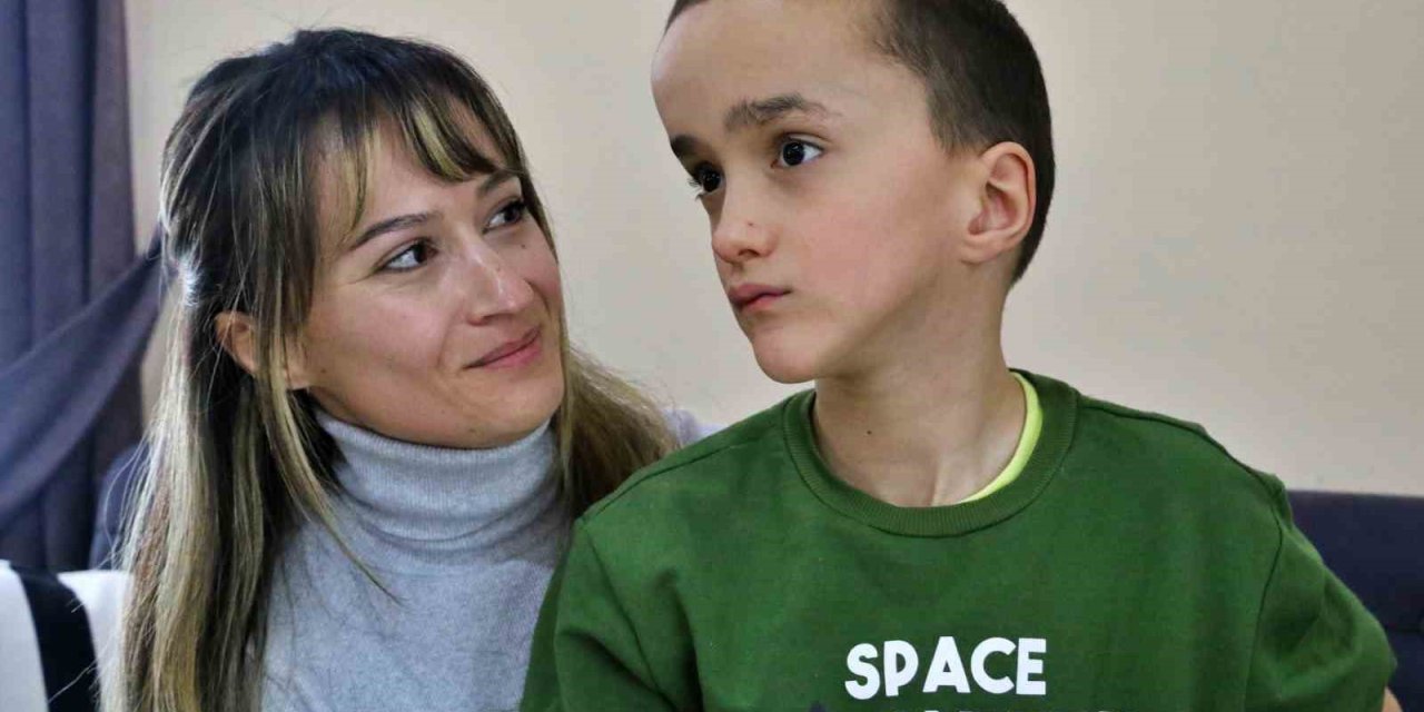 Annenin Özel Çocuğu İçin Eğitim Çırpınışı