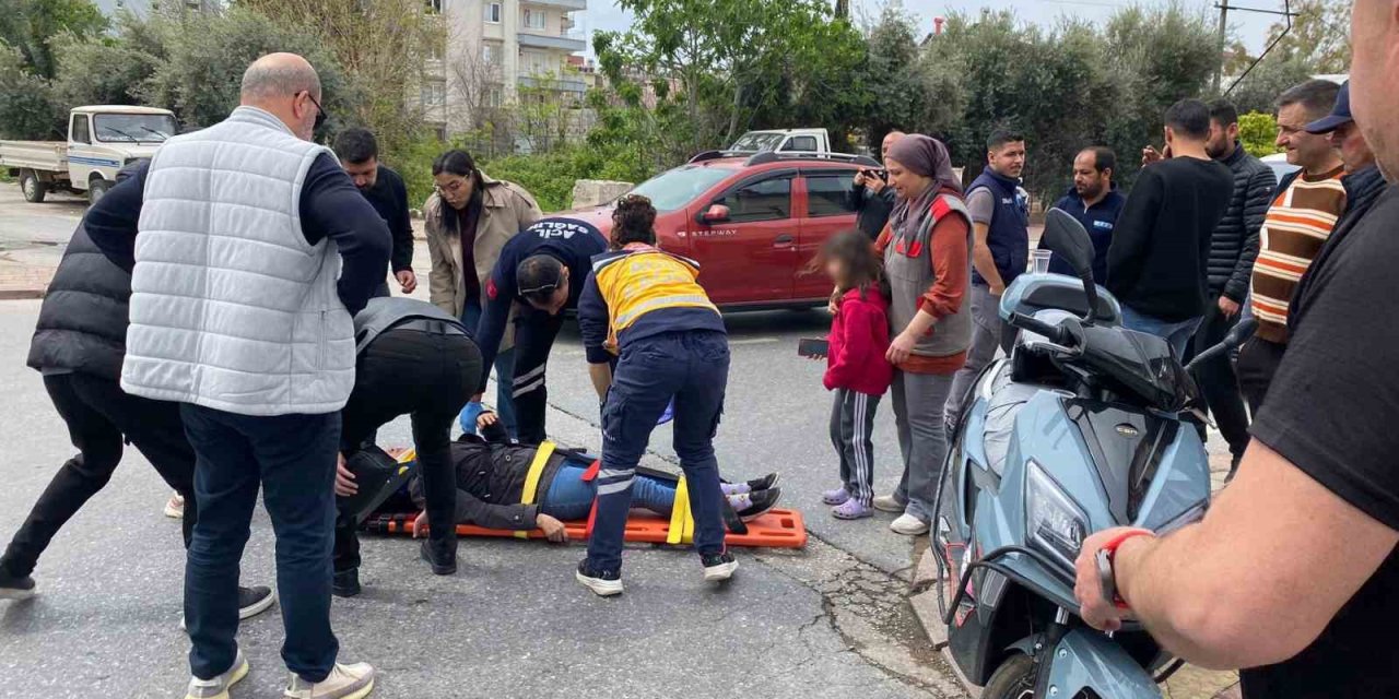 Annesini Kazada Yaralayıp Kaçan Sürücüyü, Gözyaşlarıyla Babasına Şikayet Etti