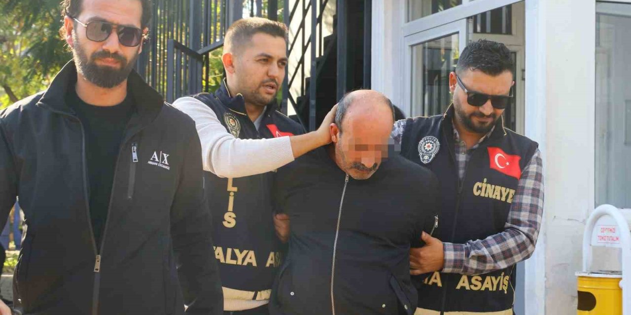 Aldatılma İddiası Cinayet Davasına Girdi: Mahkemeden Dna İncelemesi Talebi
