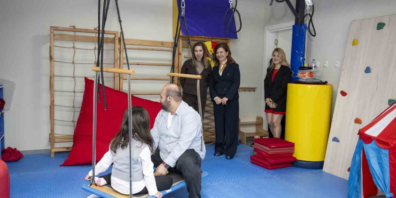 Mersin’de Otizmli Çocuklar Ve Aileleri Buluştu