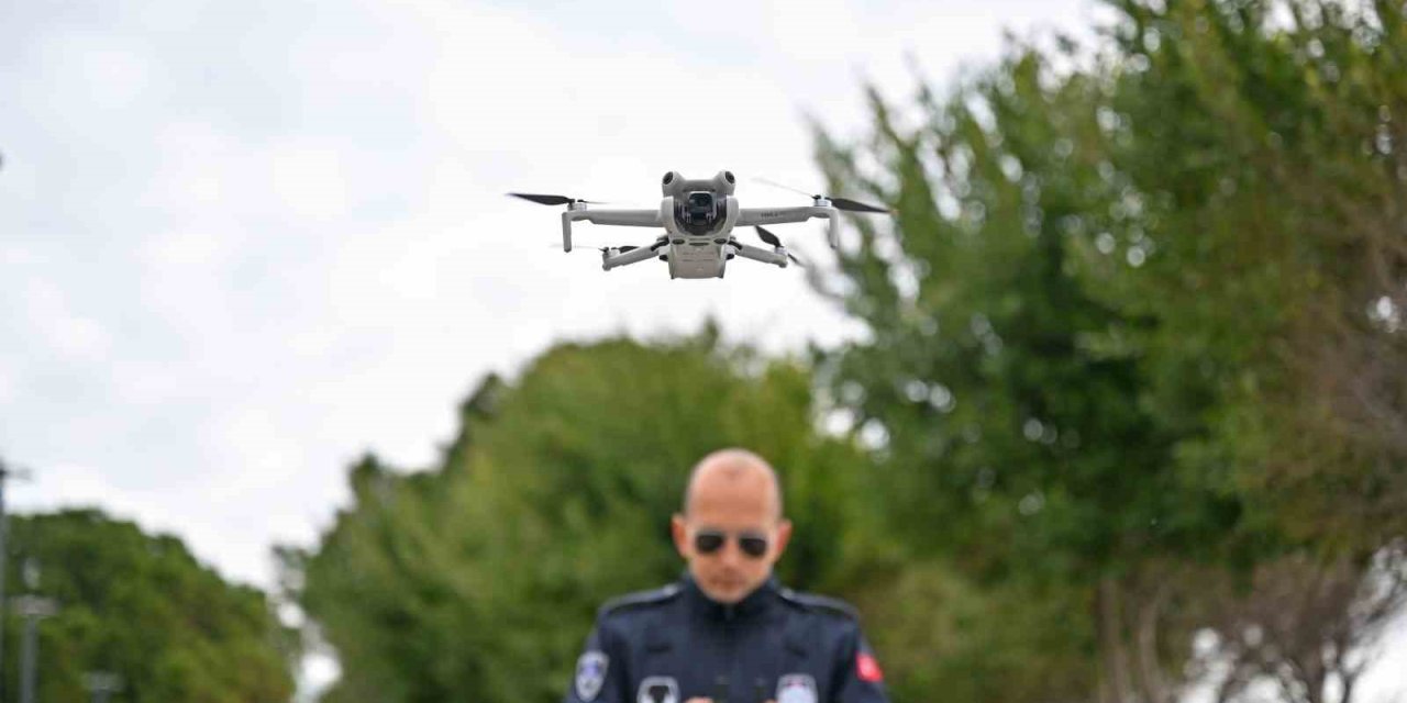 Antalya Büyükşehir Zabıtasından Dronla Denetim