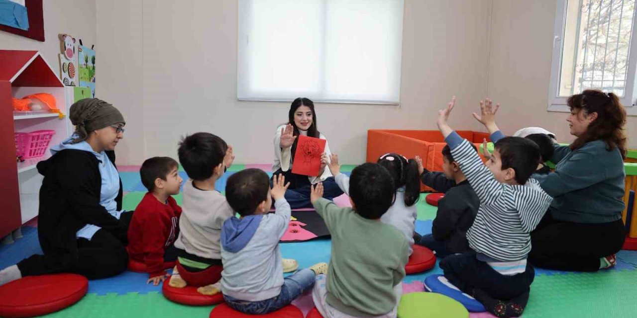 Mersin’de Çocuklara Ve Ailelere ’mahremiyet’ Eğitimi