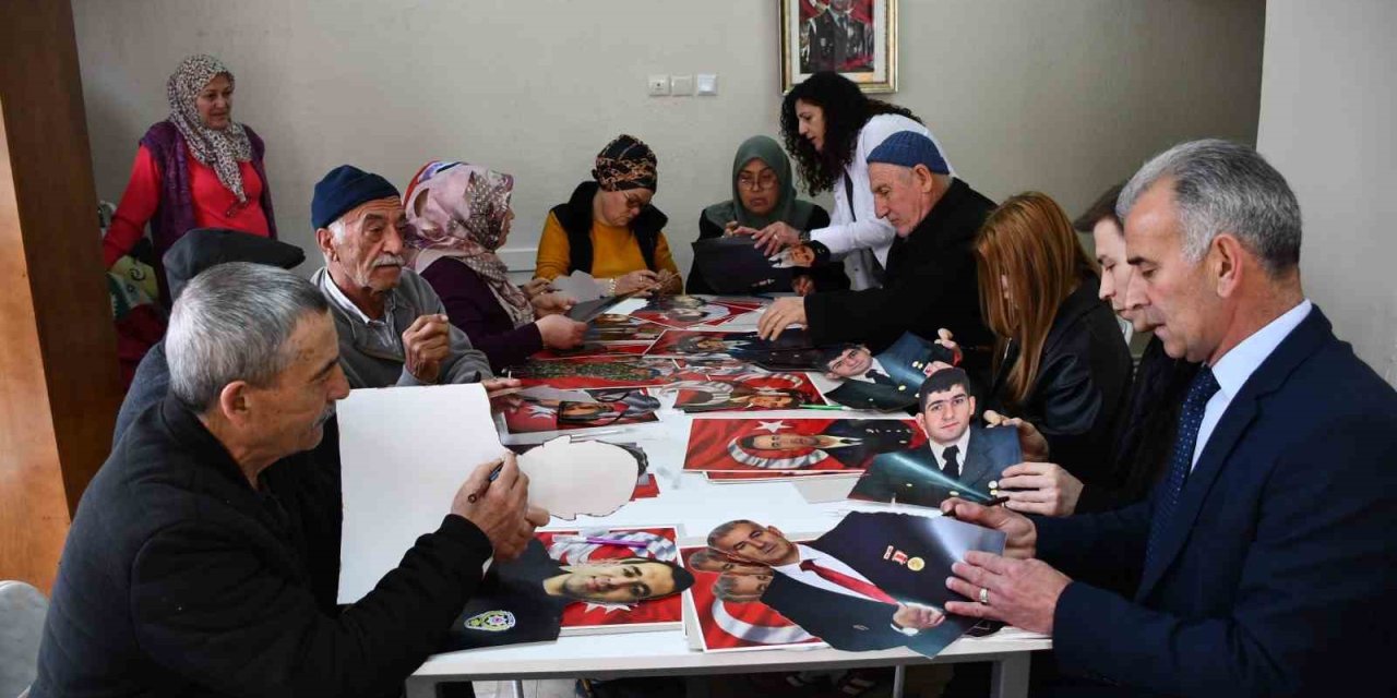 Şehit Evlatlarını, Eşlerinin Hatıralarını 3 Boyutlu Rölyeflerde Yaşatıyorlar