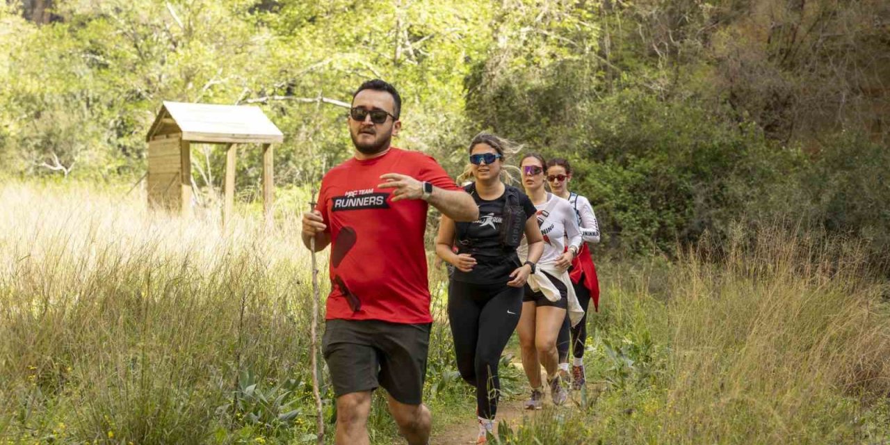Mersin’de Kilikya Ultra Maratonu Öncesi Tanıtım Koşusu Yapıldı