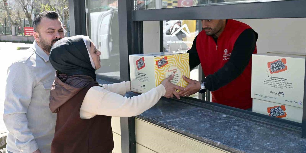 Mersin Büyükşehir Belediyesinden Fenilketonüri Hastalarına Gıda Desteği