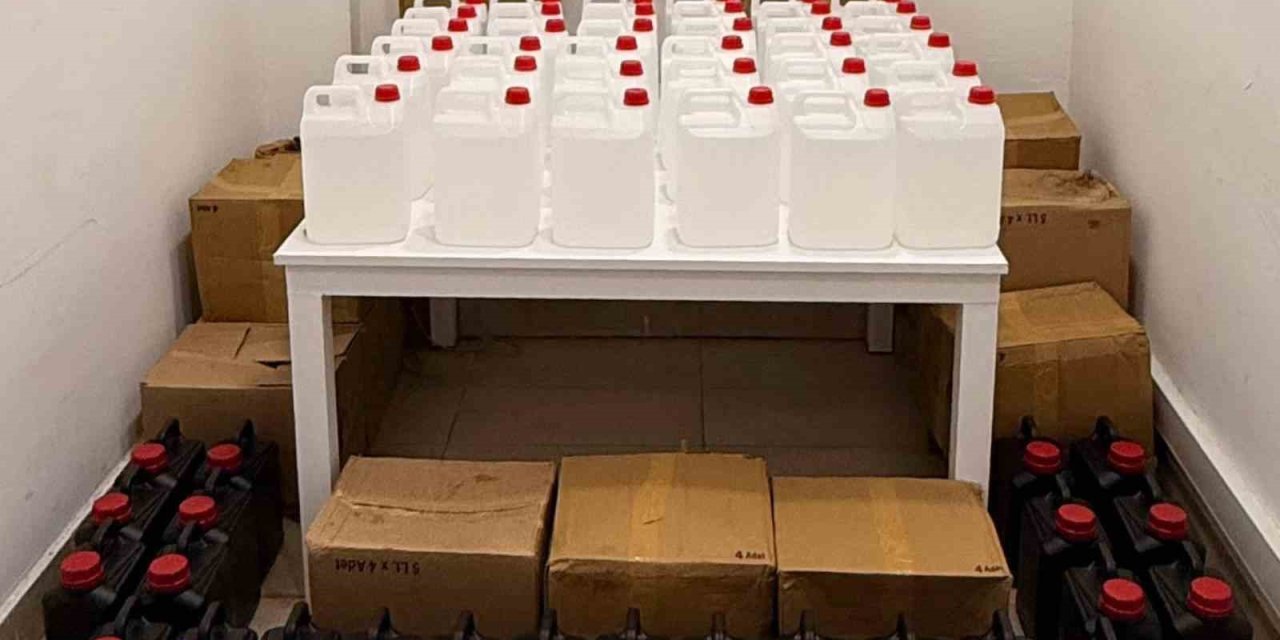 Antalya’da 550 Litre Kaçak Etil Alkol Ele Geçirildi
